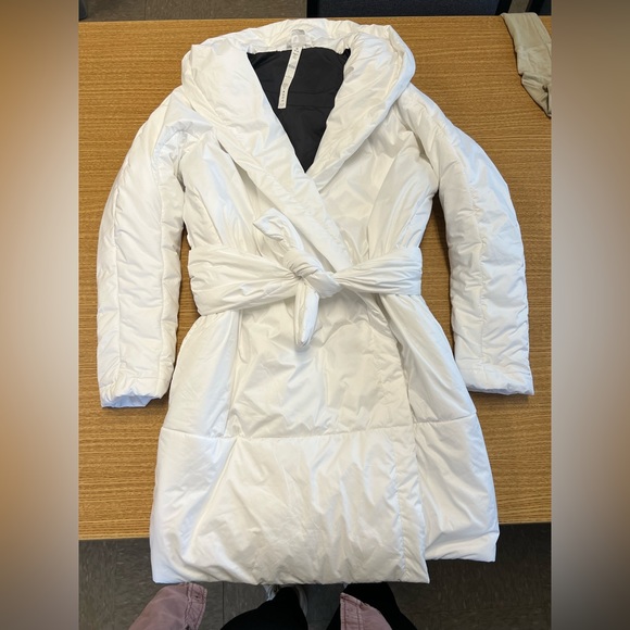 lululemon athletica Jackets & Coats Womens Lululemon Size 6 Puffer Coat Poshmark